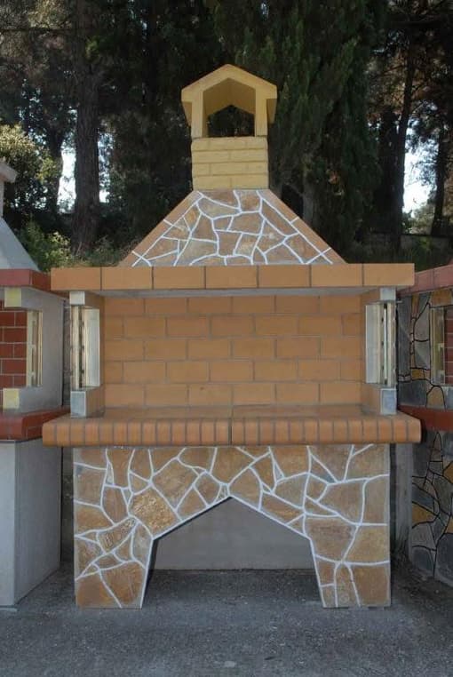 Ψησταριά μεγάλη με επένδυση & κίτρινο πυρότουβλο
