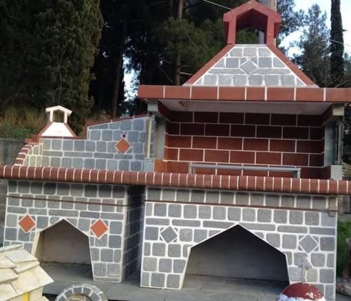 ΣΕΤ Ψησταριά & Νεροχύτης με κόκκινο πυρότουβλο και κυβόλιθους Καβάλας